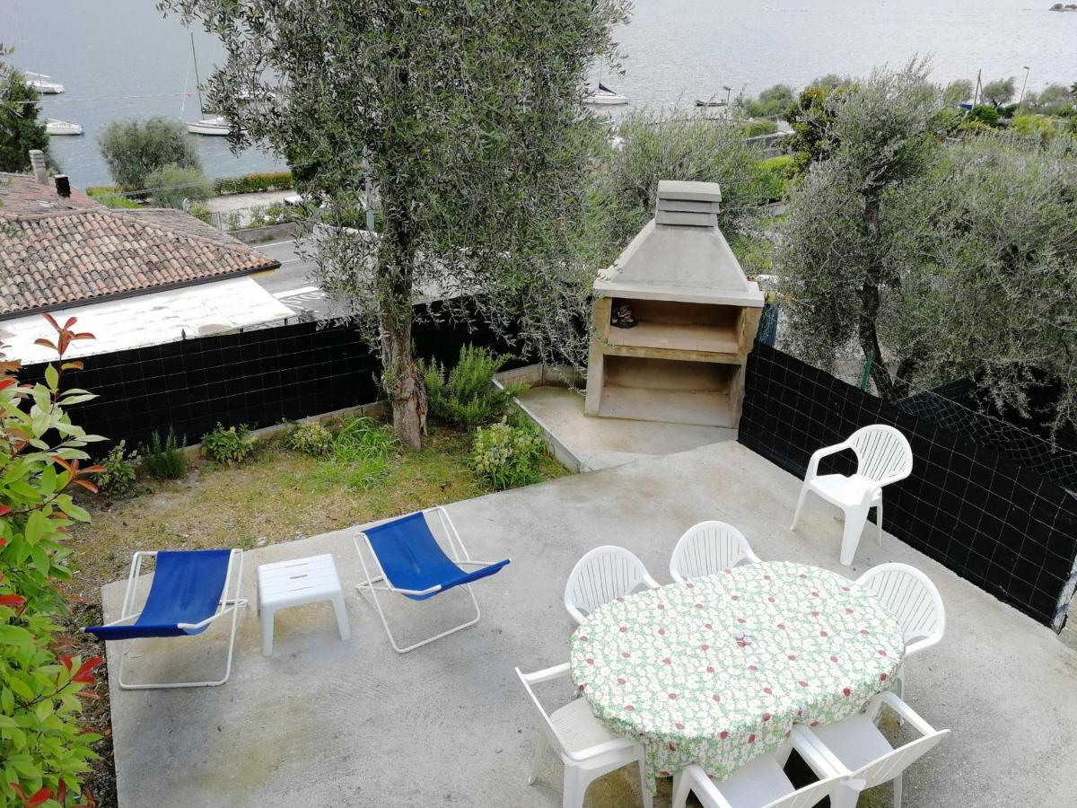 Residence Casa Maria Assenza di Brenzone Bagian luar foto