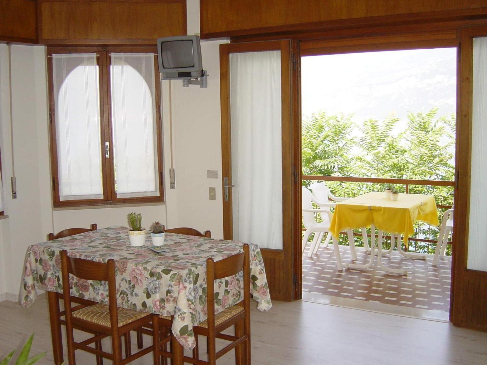 Residence Casa Maria Assenza di Brenzone Bagian luar foto